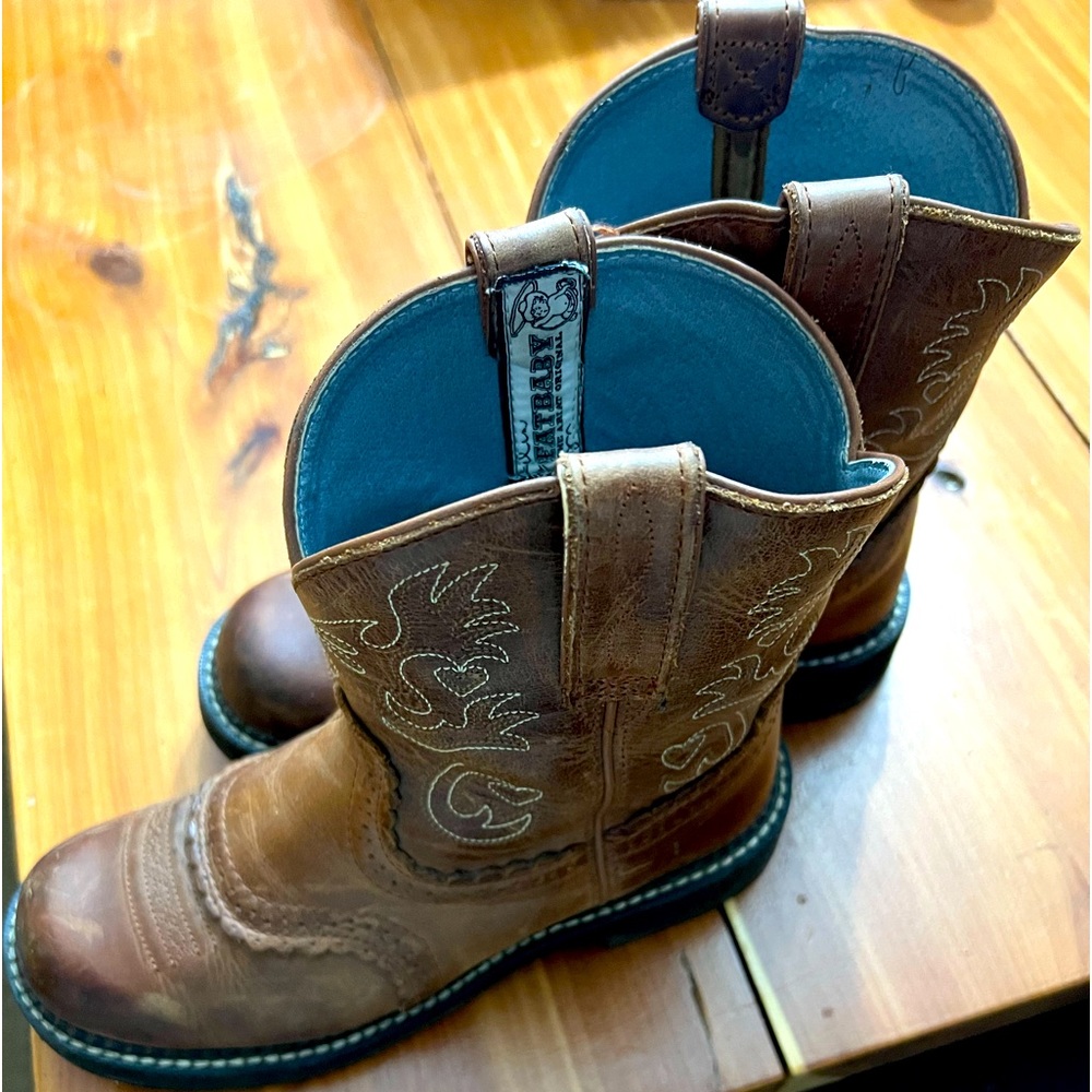 Ariat Fatbaby Boots Size 8 womens.